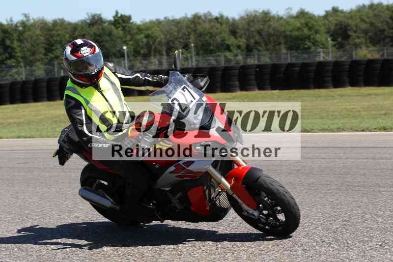 /43 08.08.2025 Discover the Bike ADR/Bike 1 gruen/227